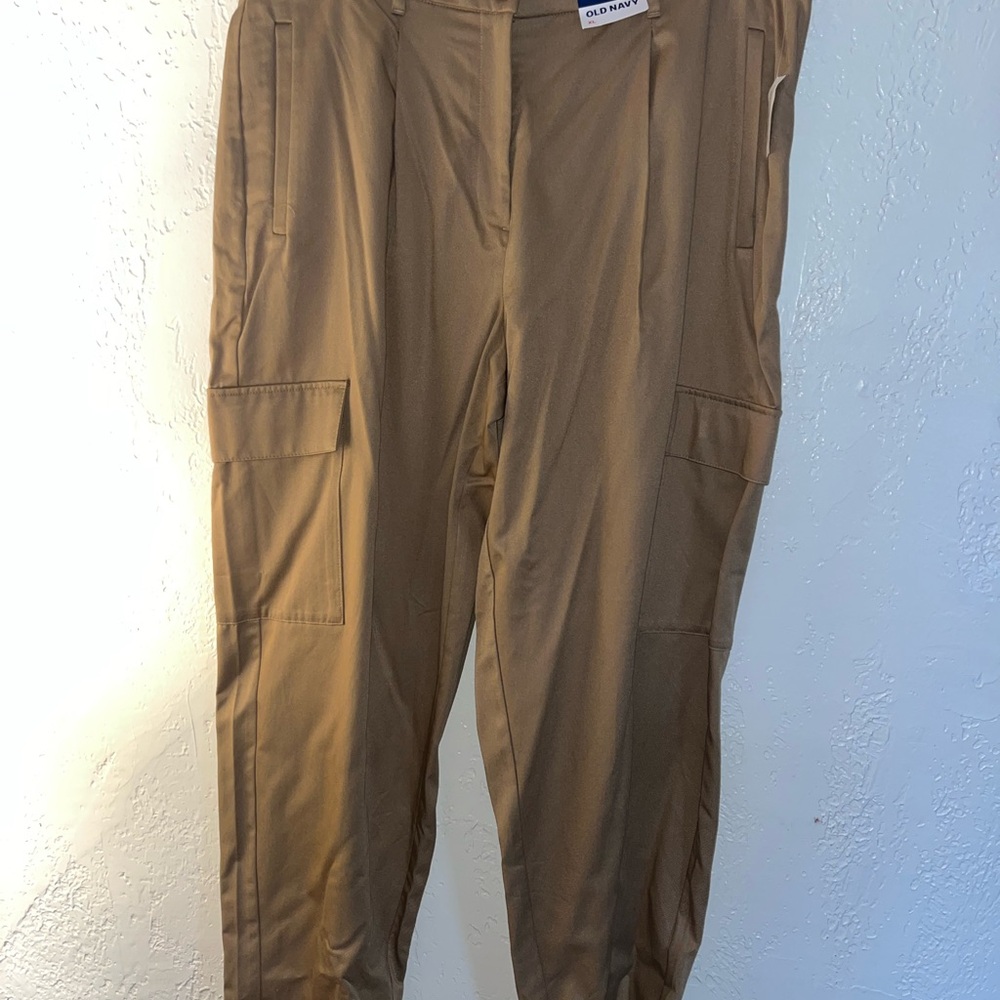 Old Navy Men's Brown Cargo Trousers with Utility Pockets